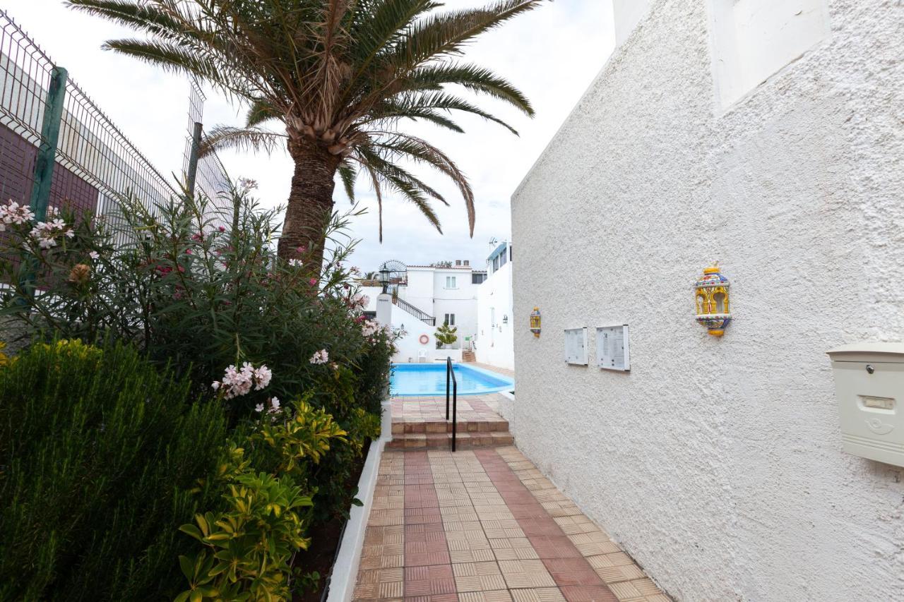 Apartamento En Primera Linea De Playa, Centrico, Tranquilo プラヤ・デ・ラス・アメリカス エクステリア 写真